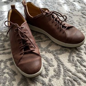 Sperry Mens Sz 10.5 Gold Cup brown leather lace up shoes Excellent condition!